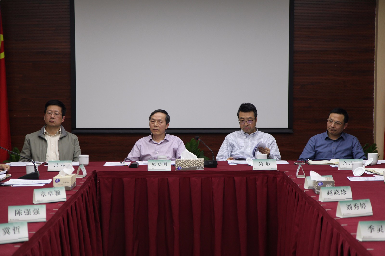 1523435906268035.jpg 領導.jpg