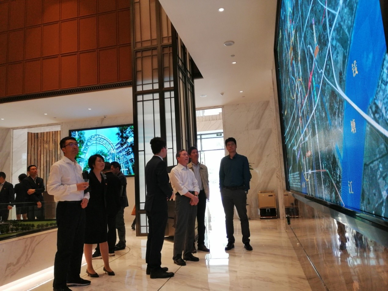 1555987674457648.jpg 調研商業(yè)公司.jpg