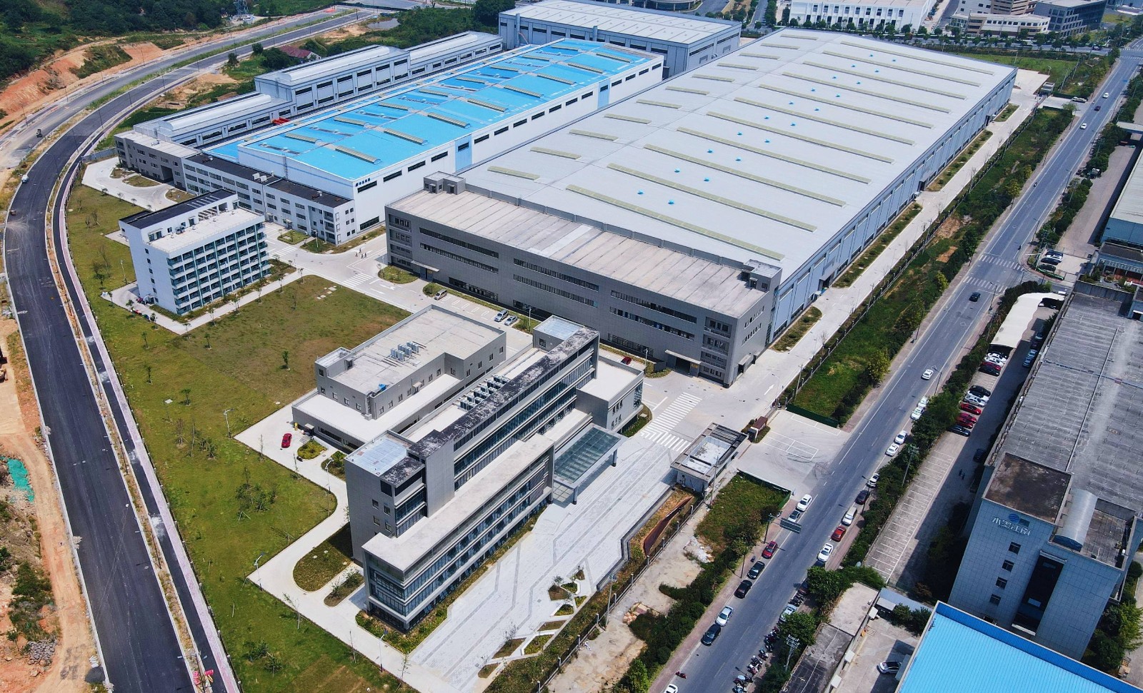 1668147166996477.jpg 省二輕集團(tuán)申達(dá)機(jī)器公司廠區(qū)鳥瞰.jpg