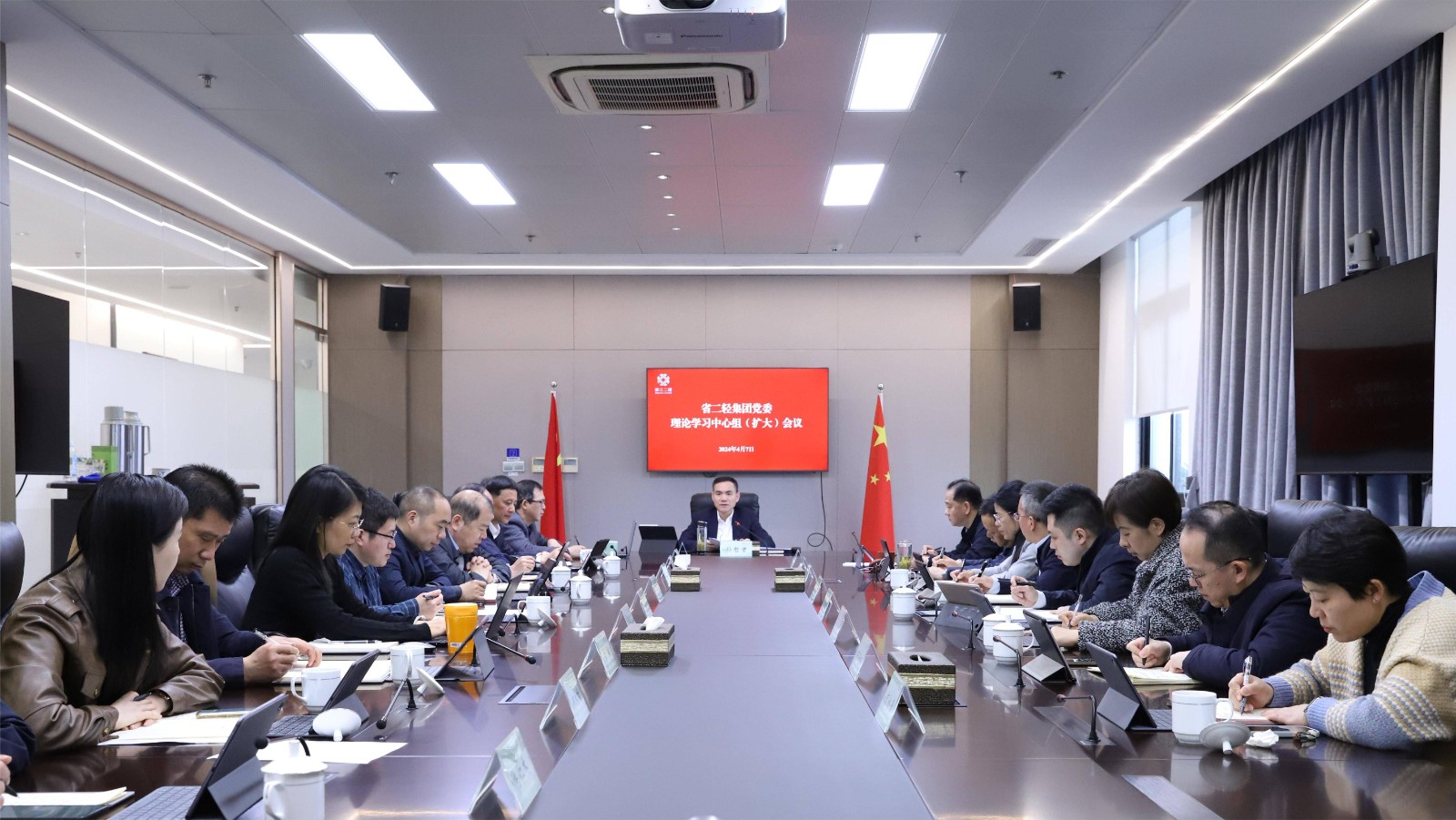 1712721052194745.jpg 1712721052194745.jpg